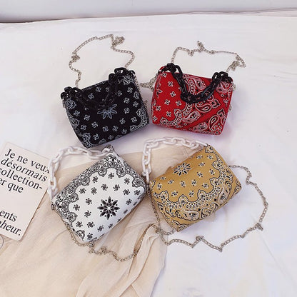 Chain Messenger Bag Cashew Flower Shoulder Pouch