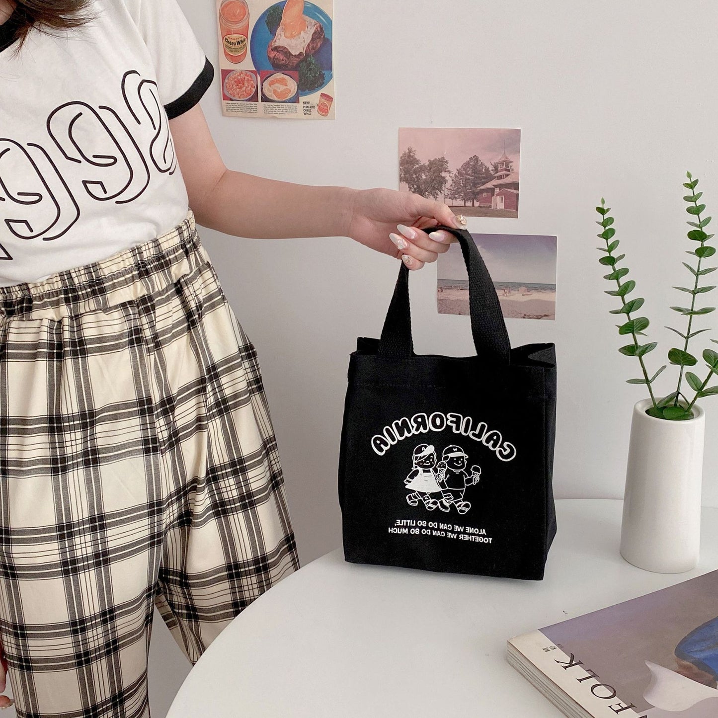 Cute Printed Bento Japanese Hand-carried Canvas Pouch