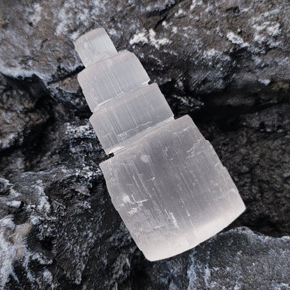Arrow Pendulum Hexagonal Column Plaster Tower Yoga